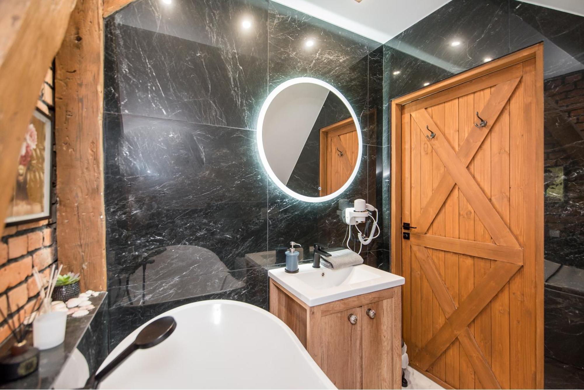 Przytulny Apartament Z Wieza Ґлівіце Екстер'єр фото